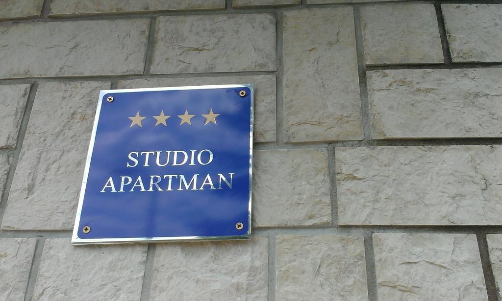 Studio Elvis Plomin Δωμάτιο φωτογραφία